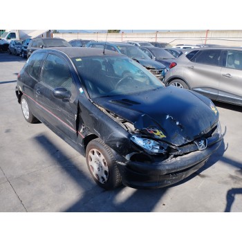 peugeot 206 berlina del año 2004