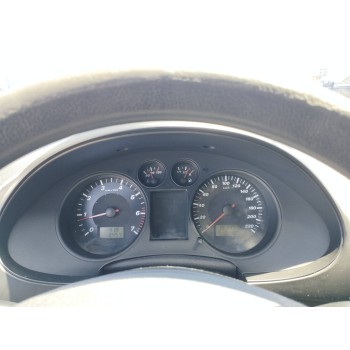 seat cordoba berlina (6l2) del año 2004