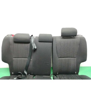 Recambio de asientos traseros para toyota auris 2.0 d-4d cat referencia OEM IAM   
