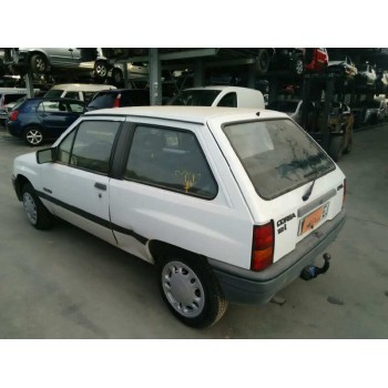 opel corsa a del año 1992