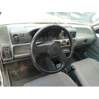 opel corsa a del año 1992