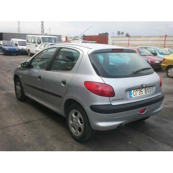 peugeot 206 berlina del año 2002