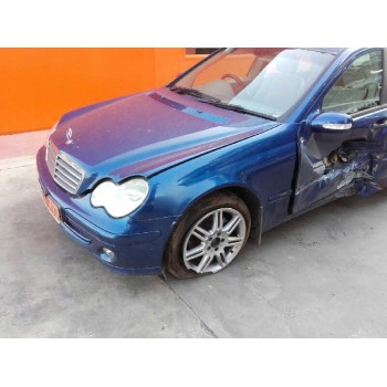 mercedes-benz clase c (w203) berlina del año 2004