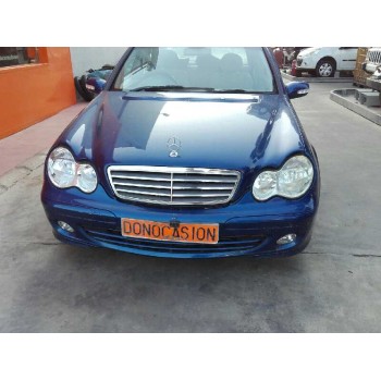 mercedes-benz clase c (w203) berlina del año 2004