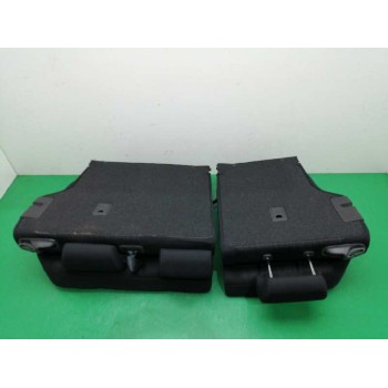 Recambio de asientos traseros para toyota auris 2.0 d-4d cat referencia OEM IAM   