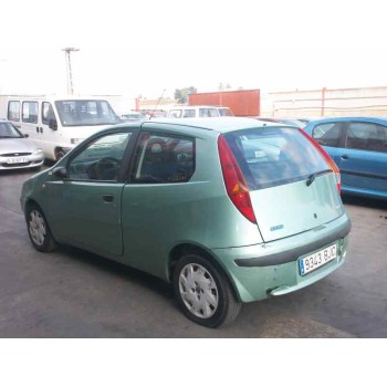 fiat punto berlina (188) del año 2001