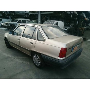 opel kadett e del año 1990