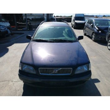 volvo v40 familiar del año 1999