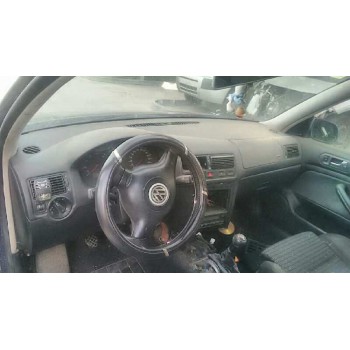 volkswagen golf iv berlina (1j1) del año 1999