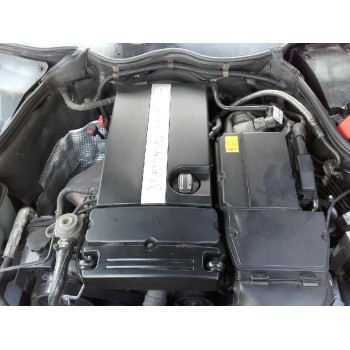 mercedes-benz clase c (w203) berlina del año 2004