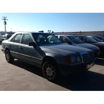 mercedes-benz clase e (w124) berlina del año 1985