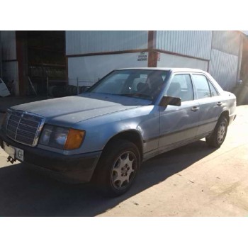 mercedes-benz clase e (w124) berlina del año 1985