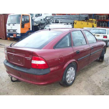 opel vectra b berlina del año 1996