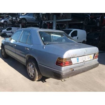mercedes-benz clase e (w124) berlina del año 1985
