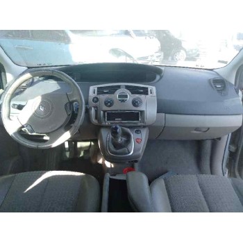 renault scenic ii del año 2005