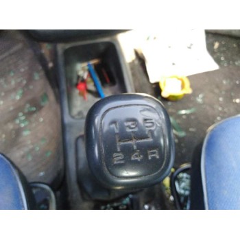 peugeot 106 (s2) del año 2002