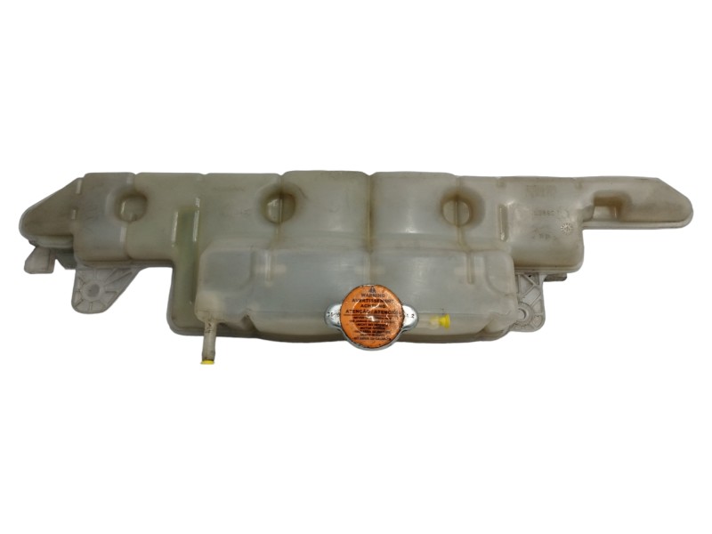 Recambio de deposito expansion para renault maxity 2.5 diesel referencia OEM IAM 21710MB40C  