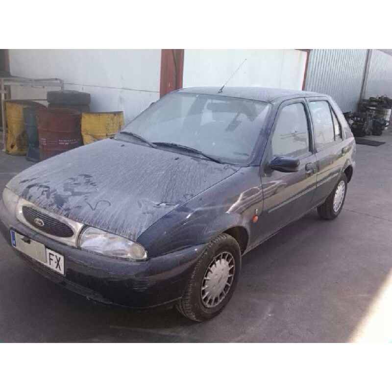 ford fiesta berlina del año 1997