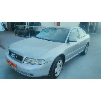 audi a4 berlina (b5) del año 2000