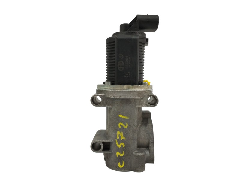 Recambio de valvula egr para opel zafira b 1.9 cdti referencia OEM IAM 555061  