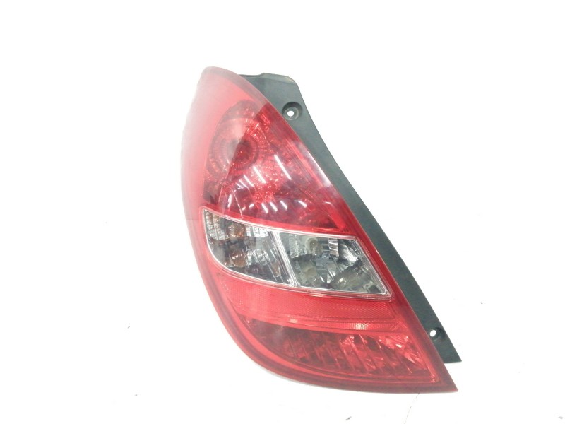 Recambio de piloto trasero izquierdo para hyundai i20 1.4 crdi cat referencia OEM IAM 924011J000 Recambio de piloto trasero izquierdo para hyundai i20 1.4 crdi cat referencia OEM IAM 924011J000