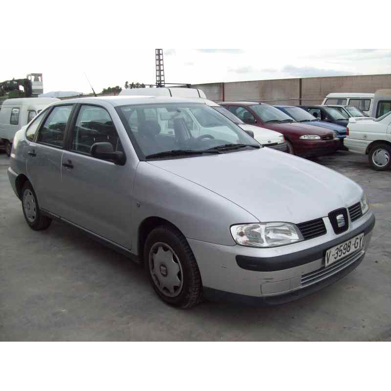 seat cordoba berlina (6k2) del año 2000
