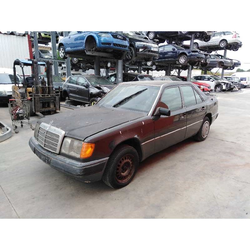 MERCEDES-BENZ 124 Sedán (W124) 1993