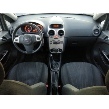 opel corsa d del año 2006