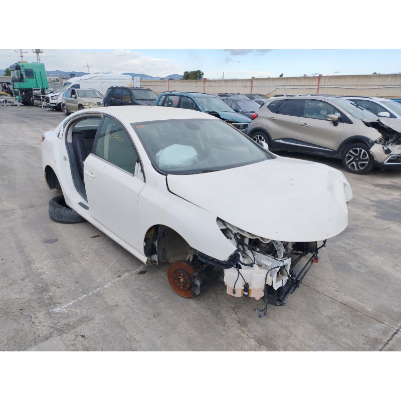renault latitude (l70_) del año 2010