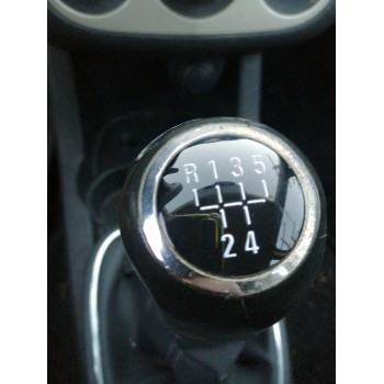 opel corsa d del año 2006