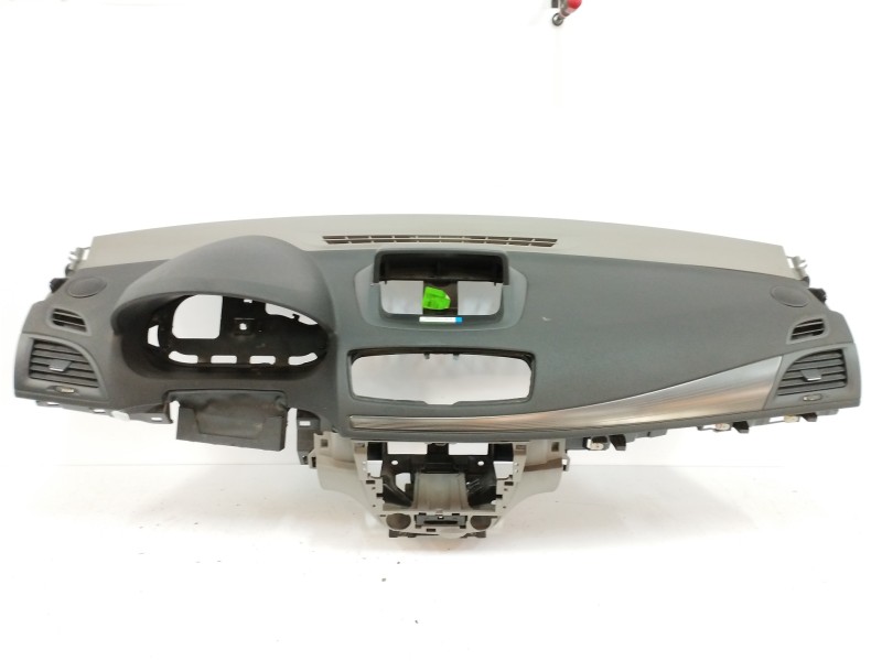 Recambio de salpicadero para renault megane iii berlina 5 p 1.5 dci diesel cat referencia OEM IAM 681000014R Recambio de salpicadero para renault megane iii berlina 5 p 1.5 dci diesel cat referencia OEM IAM 681000014R