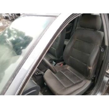 audi a4 berlina (b5) del año 2000