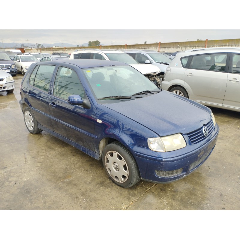 VOLKSWAGEN POLO BERLINA (6N2)