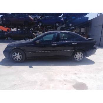 mercedes-benz clase c (w203) berlina del año 2003