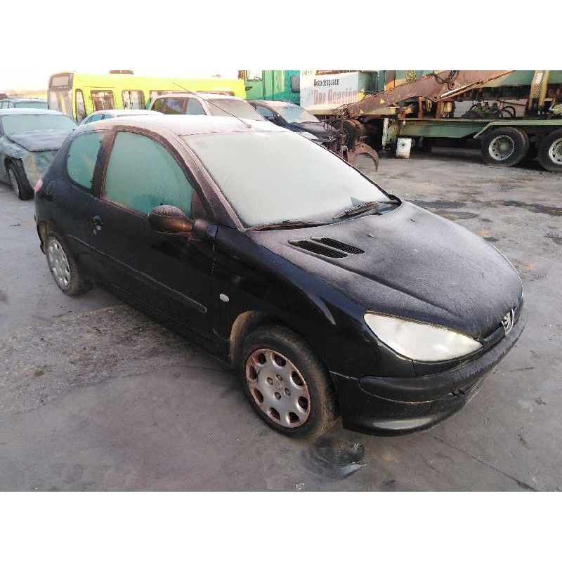 PEUGEOT 206 BERLINA