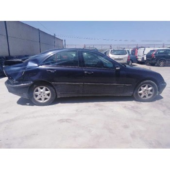 mercedes-benz clase c (w203) berlina del año 2003