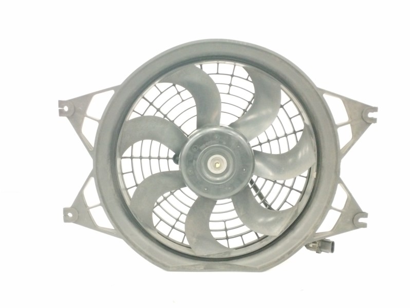 Recambio de electroventilador para kia sorento 2.5 crdi referencia OEM IAM 977303EXXX  