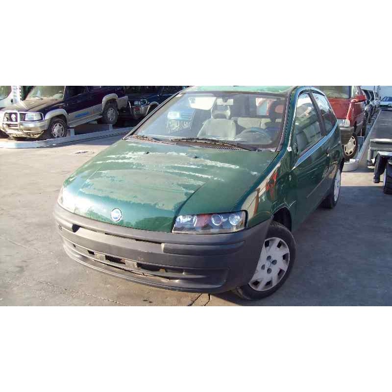 fiat punto berlina (188) del año 2000