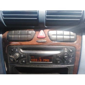 mercedes-benz clase c (w203) berlina del año 2003