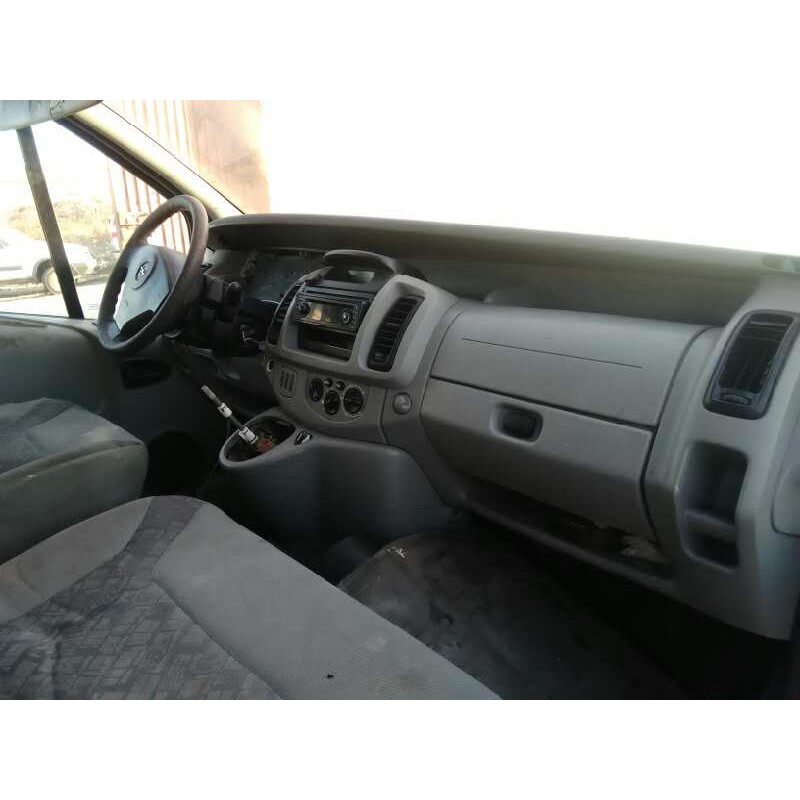OPEL VIVARO 2002