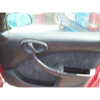 citroën xsara berlina del año 2001