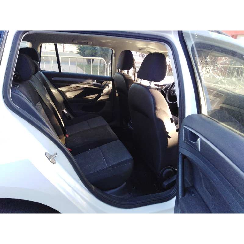 VOLKSWAGEN GOLF VII VARIANT (BV5) 2016