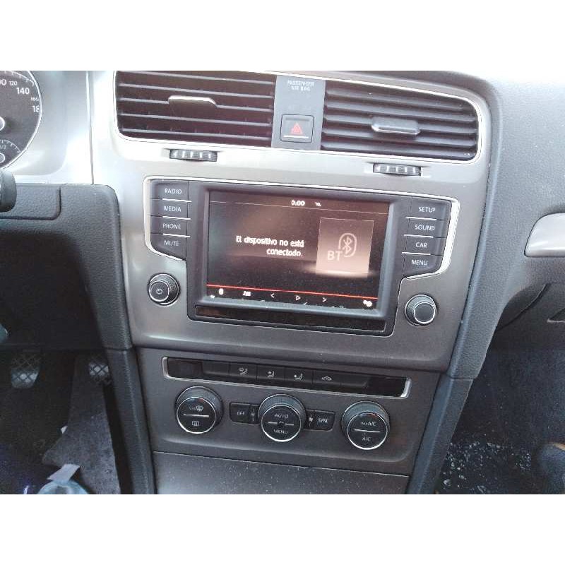 VOLKSWAGEN GOLF VII VARIANT (BV5) 2016
