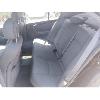 mercedes-benz clase c (w203) berlina del año 2003