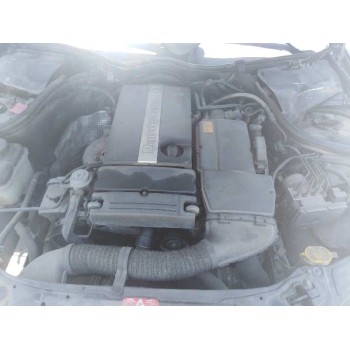 mercedes-benz clase c (w203) berlina del año 2003