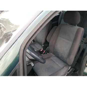 opel zafira a del año 2000