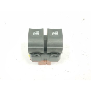 MANDO ELEVALUNAS DELANTERO IZQUIERDO 254113300R ENCHUFE MARRON 