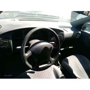 nissan primera berl./familiar (p10/w10) del año 1996