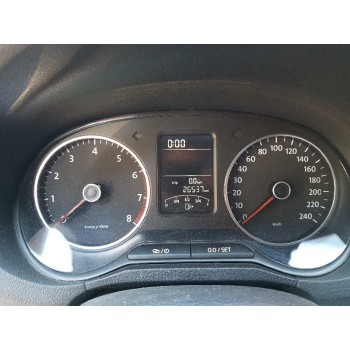 volkswagen polo (6r1) del año 2013