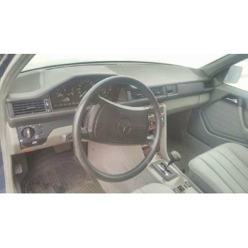 mercedes-benz clase e (w124) berlina del año 1986